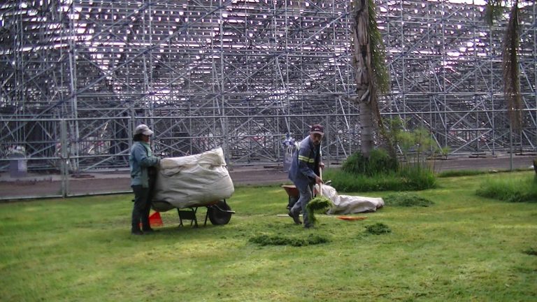 a6d44008-77d6-4616-bfa8-3575d565795a